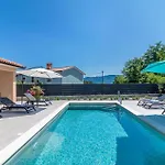 Gorgeous Home In Krsan *
